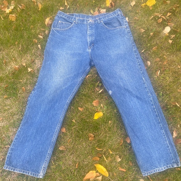 36 x 30 Wrangler silver edition Jeans - Picture 2 of 5